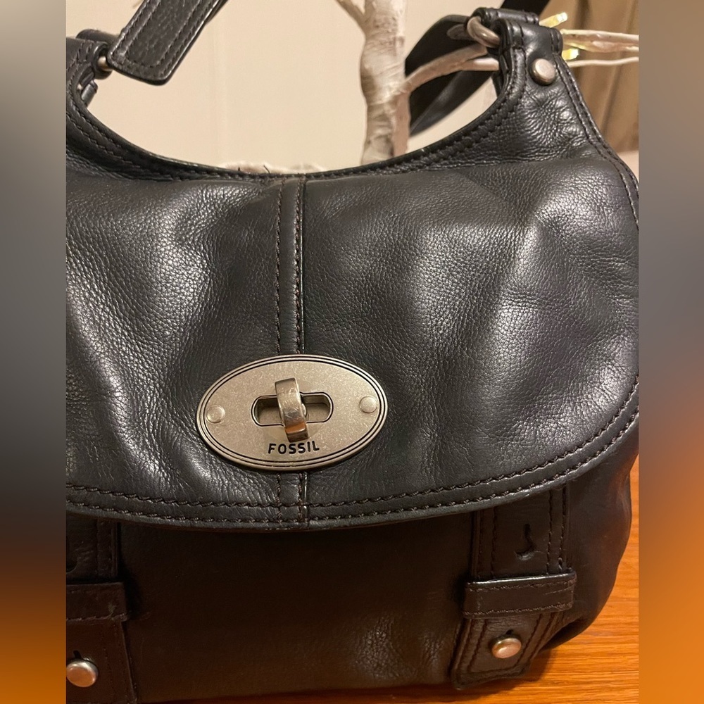 Fossil Vintage Maddox Leather Crossbody Black EUC - Picture 3 of 13